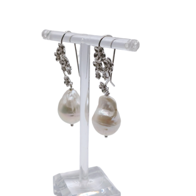 orecchini sakura argento con perla scaramazza silvana mannucci gioielli