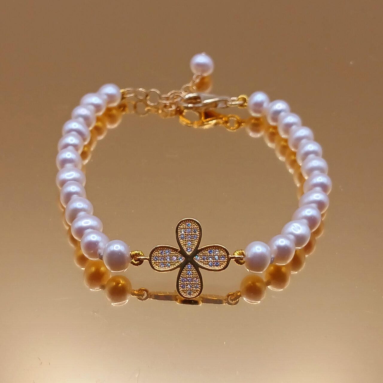 Bracciale fior di loto con perle di fiume silvana mannucci gioielli