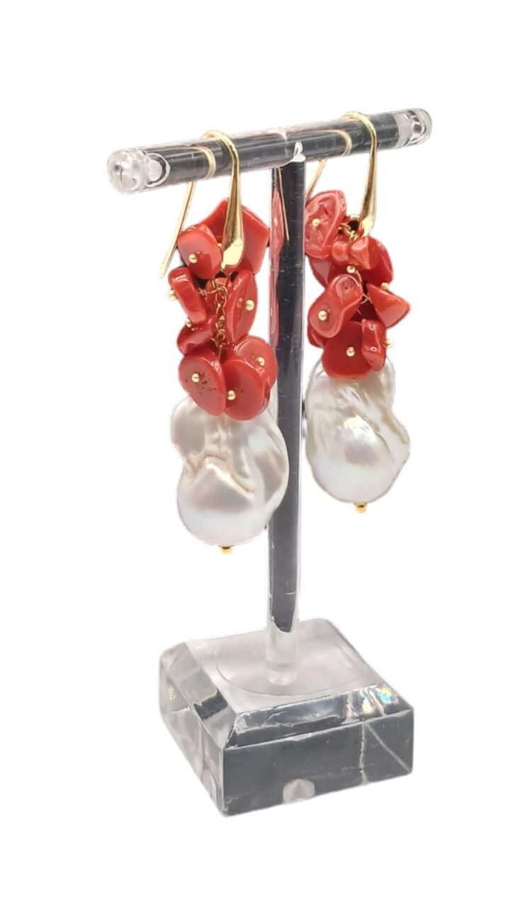 Orecchini con Corallo e perle barocche-modello Favolosi