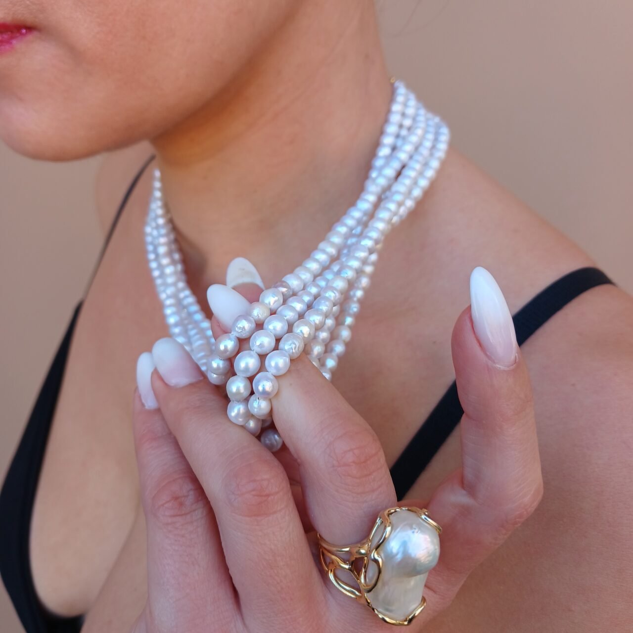Collana multifilo con perle barocche naturali-Modello Rosita