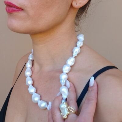 Collana con Perle di Acqua Dolce Barocche Bianche-Modello Andra