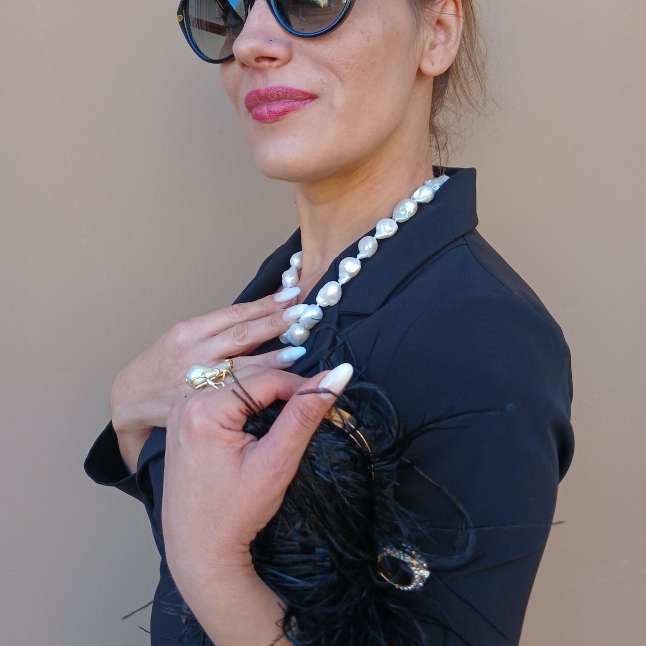 Collana Girocollo di Perle Barocche o Scaramazze-Modello Vega