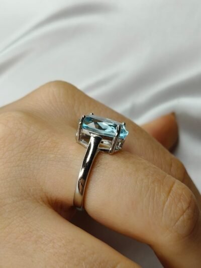 Anello in acquamarina e argento 925-modello Gaia - immagine 4