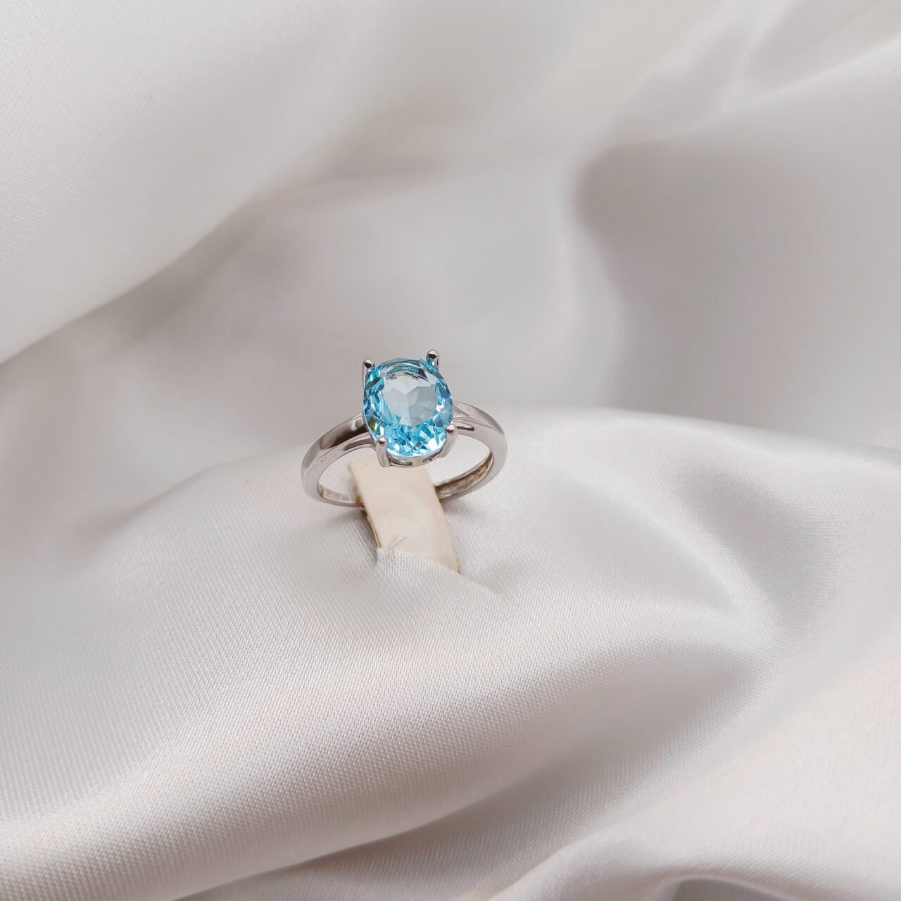 Anello in acquamarina e argento 925-modello Gaia
