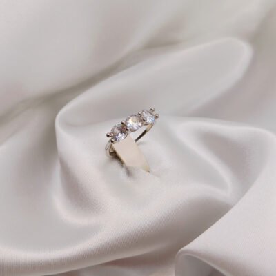 Anello Trilogy in argento bianco cubic zirconia-modello Nina - immagine 2