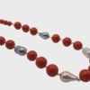 Collana con la pasta di corallo e perle scaramazze- modello Salamanca