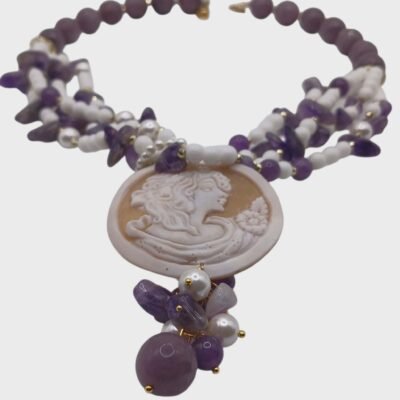 Collana con le pietre naturali e cammeo-modello Granada