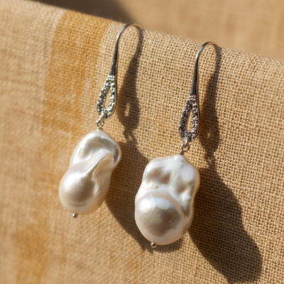 Orecchini Giglio con perle scaramazze autentiche