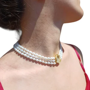 Collana con perle scaramazze – modello Medusa