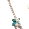 Collana con grandi perle scaramazze, perle di fiume e chips di turchese modello- Isole Tenerife
