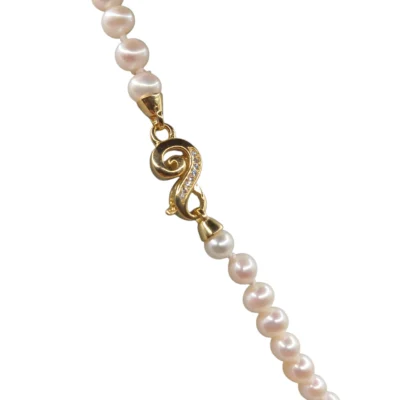 Collana con grandi perle scaramazze, perle di fiume e chips di turchese modello- Isole Tenerife