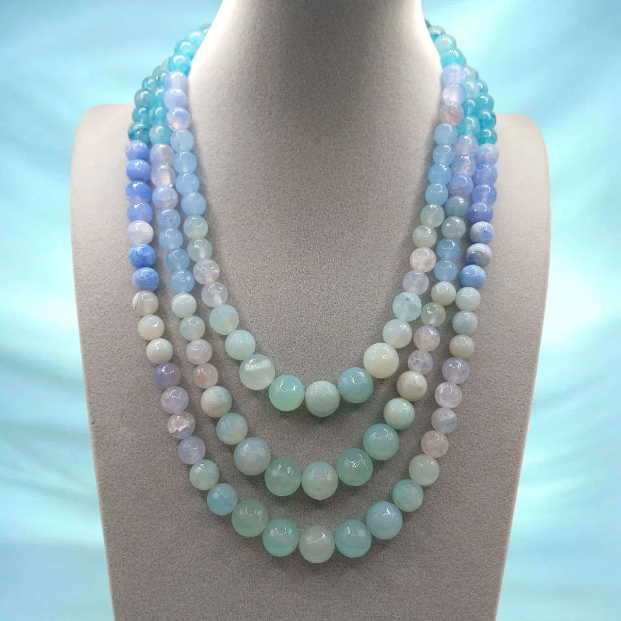 Collana con agate naturali