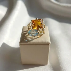Anello in Topazio Giallo carrè e Topazio Azzurro ovale modello- numero 15